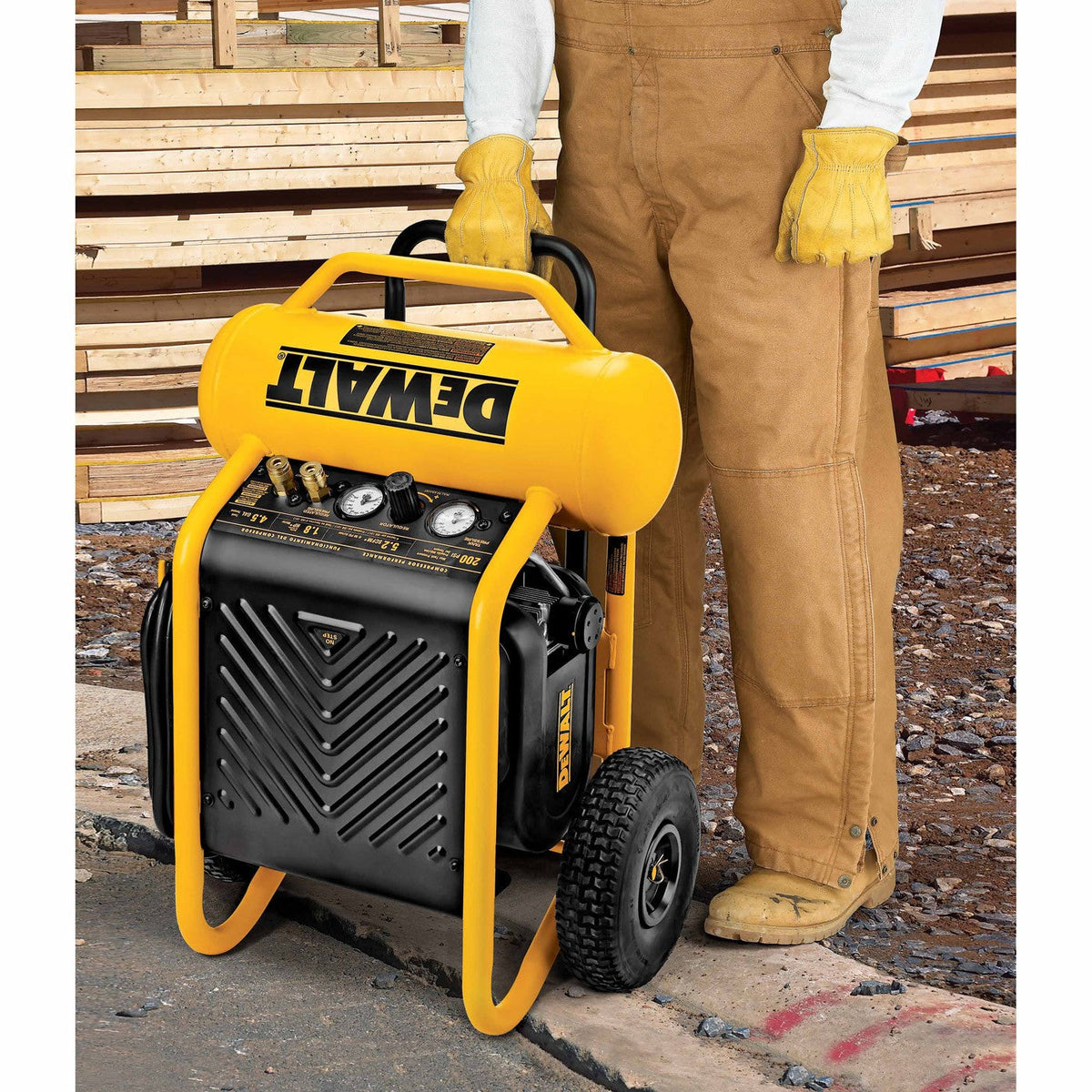 DeWalt D55146 1.6 HP Continuous, 225 PSI, 4.5 Gallon Compressor