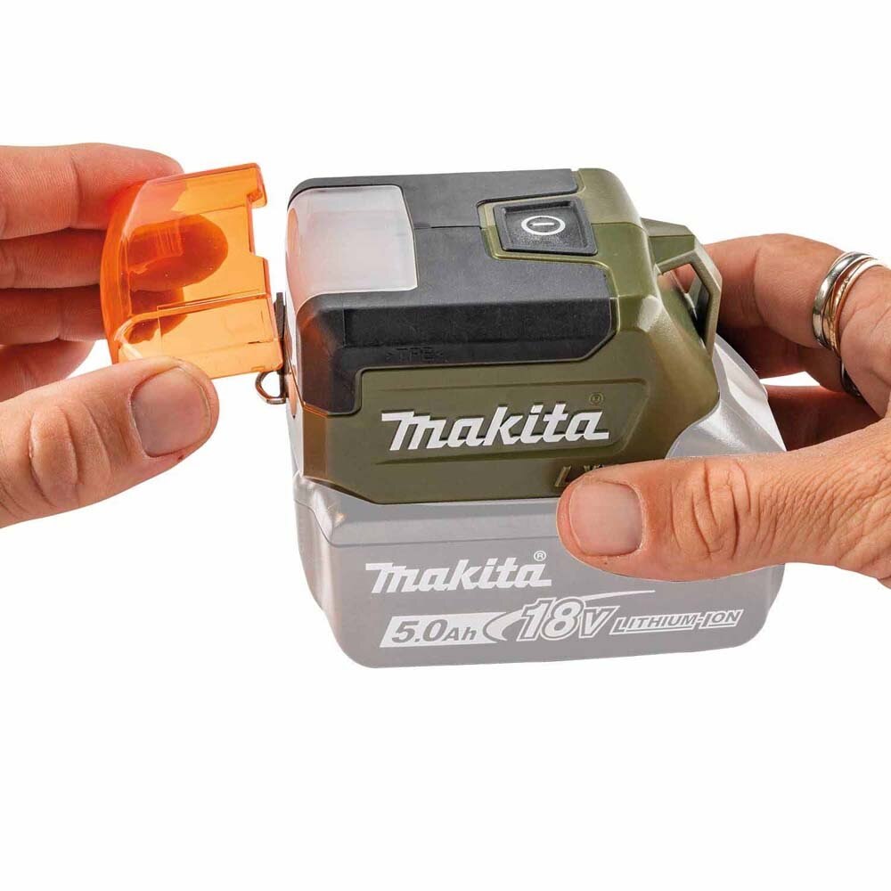 Makita ADML817 Outdoor Adventure 18V LXT Compact L.E.D. Flashlight, Flashlight Only(Bare tool)