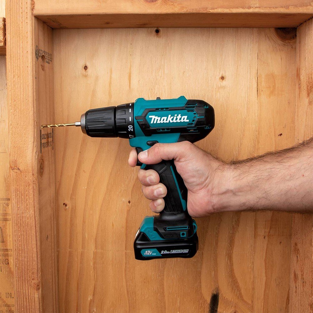 Makita FD09R1 12V Max CXT Lithium-Ion Cordless 3/8 In. Driver-Drill Kit