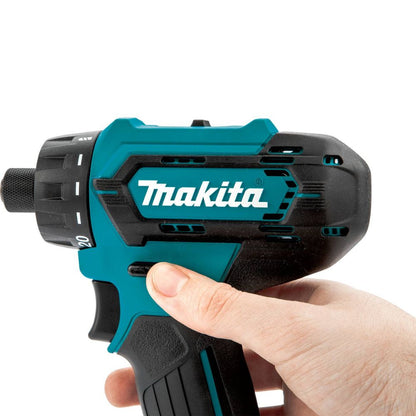 Makita FD10R1 12V Max CXT Lithium-Ion 1/4 In. Hex Driver-Drill Kit(2.0Ah)