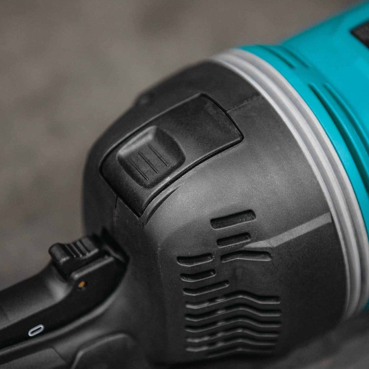 Makita GA7070X1 7" Angle Grinder, with AFT® and Brake
