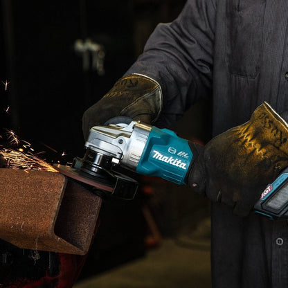 Makita GAG01M1 40V max XGT® 4-1/2” / 5" Angle Grinder Kit
