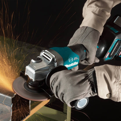 Makita GAG03M1 40V max XGT® 4-1/2” / 5" Paddle Switch Angle Grinder Kit