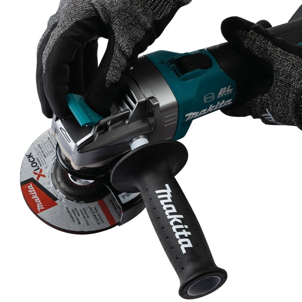 Makita GAG11M1 40V max XGT Brushless Cordless 4-1/2" / 5" X-LOCK Angle Grinder Kit, with Electric Brake, AWS Capable (4.0Ah)