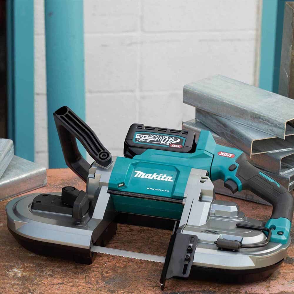 Makita GBP01M1 40V max XGT Brushless Cordless Deep Cut Portable Band Saw Kit (4.0Ah)