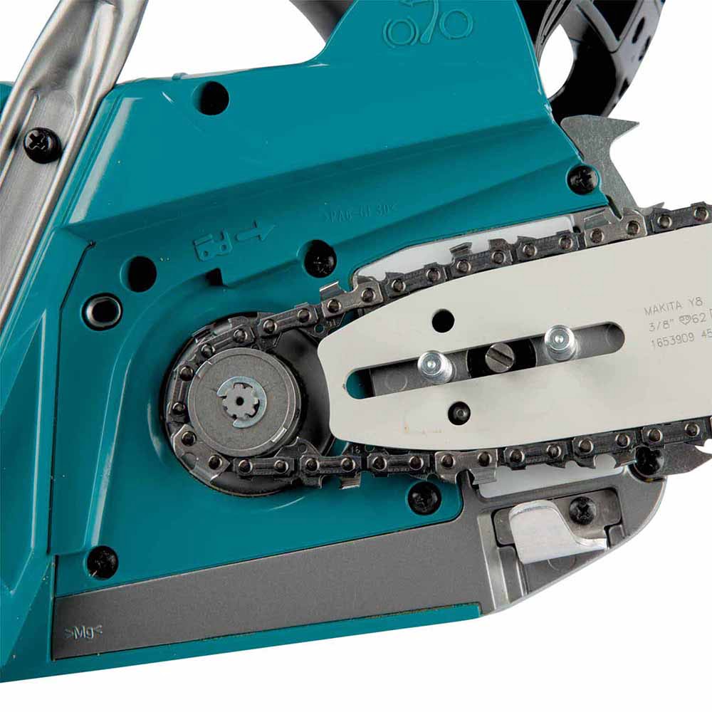 Makita GCU04T1 40V max XGT Brushless Cordless 18" Chain Saw Kit (5.0Ah)