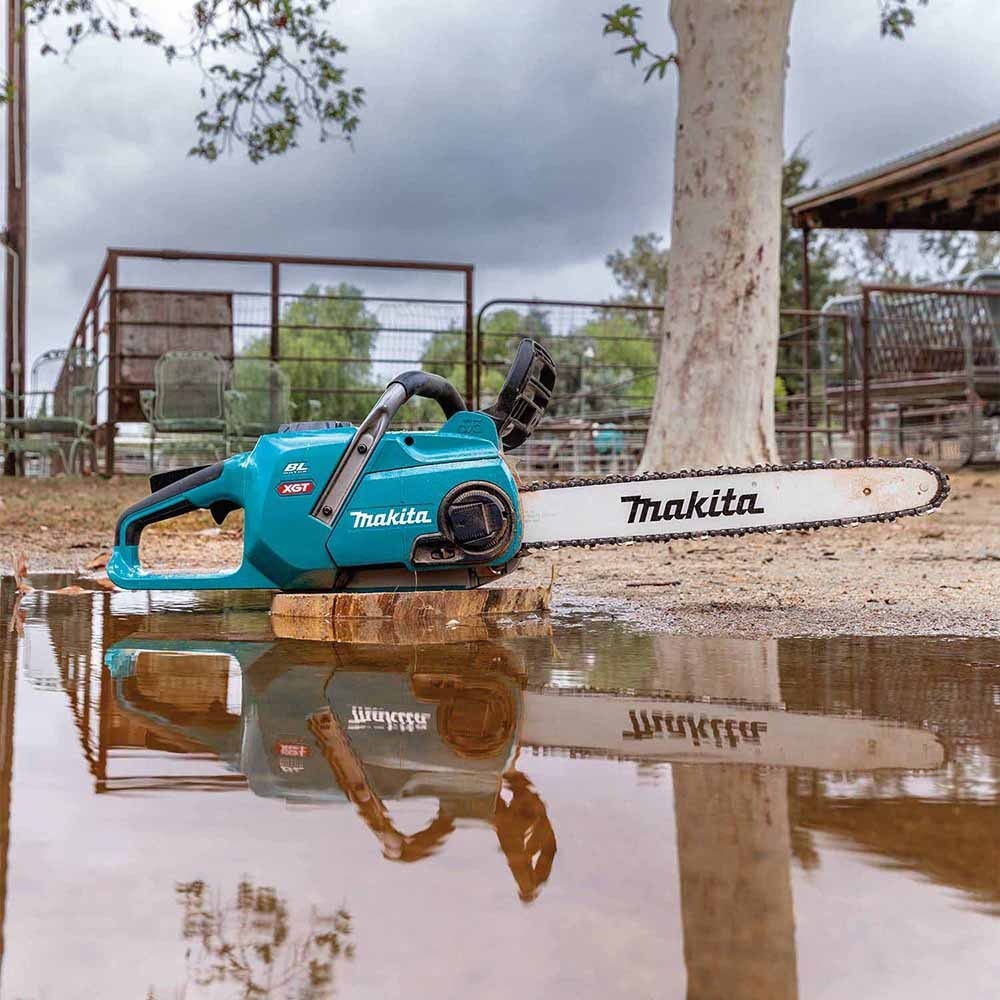 Makita GCU05Z 40V max XGT Brushless Cordless 16" Chain Saw, Tool Only