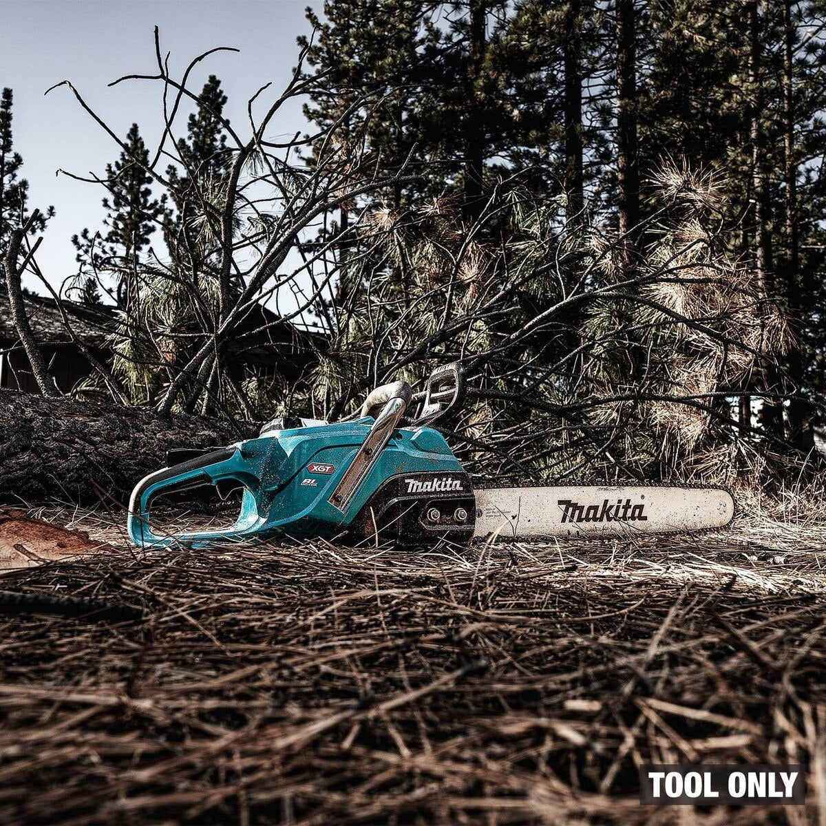 Makita GCU08Z 40V Max XGT Brushless Cordless 20" Chain Saw Tool Only