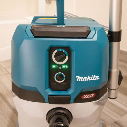 Makita GCV03PM 40V max XGT Brushless Cordless 4 Gallon Wet/Dry Dust Extractor/Vacuum Kit (4.0Ah)