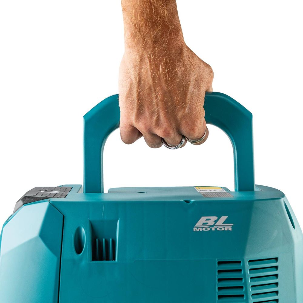 Makita GCV03Z 40V max XGT Brushless Cordless 4 Gallon Wet/Dry Dust Extractor/Vacuum, Tool Only
