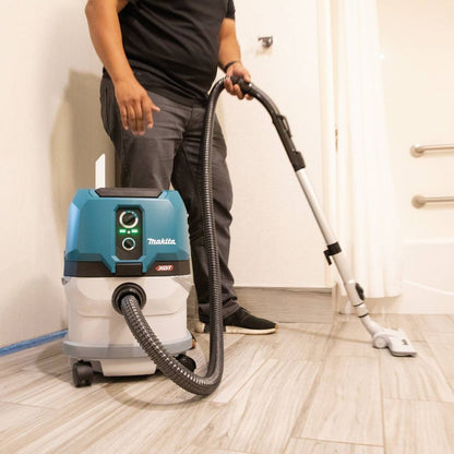 Makita GCV03Z 40V max XGT Brushless Cordless 4 Gallon Wet/Dry Dust Extractor/Vacuum, Tool Only