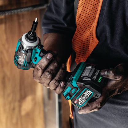 Makita GDT01D 40V max XGT® 4-Speed Impact Driver Kit (2.5Ah)