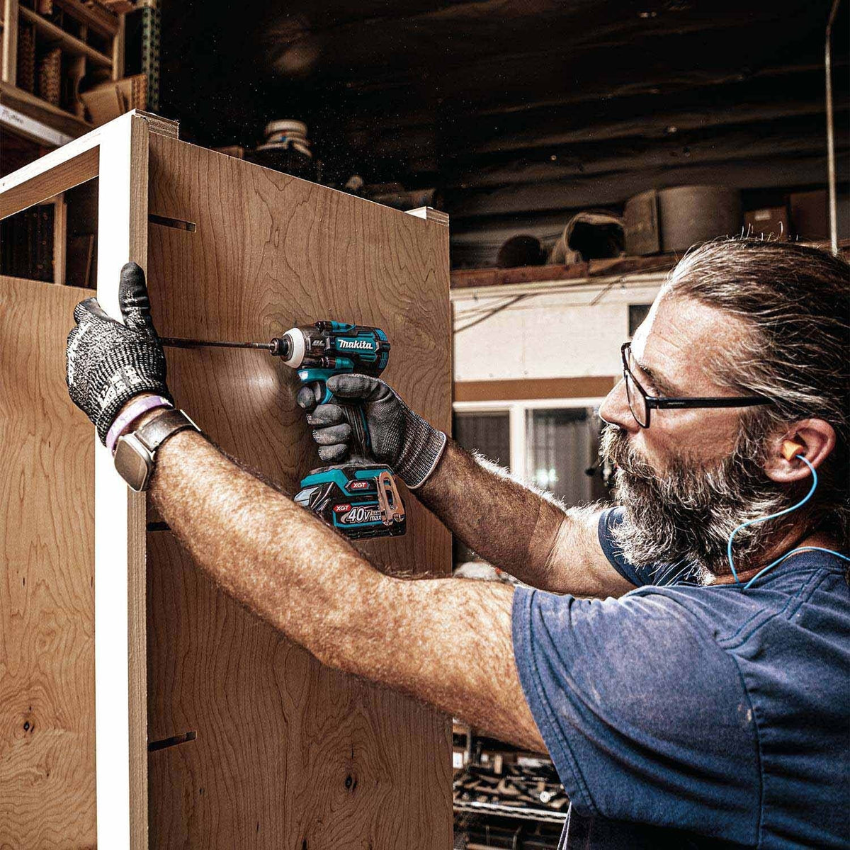 Makita GDT04D 40V max XGT Brushless High Torque 4-Speed Impact Driver Kit (2.5Ah Batteries)