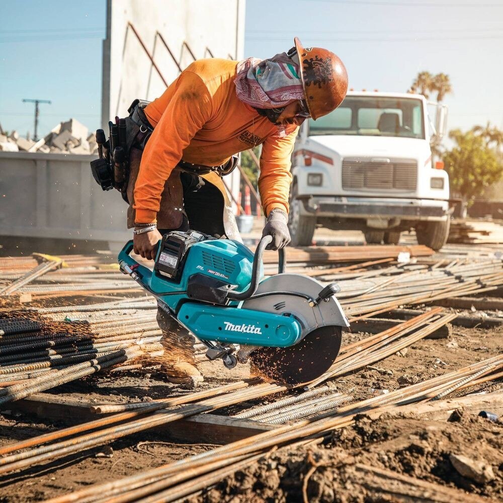 Makita GEC01PL4 80V max (40V max X2) XGT Brushless 14" Power Cutter Kit, with AFT, Electric Brake (8.0Ah)