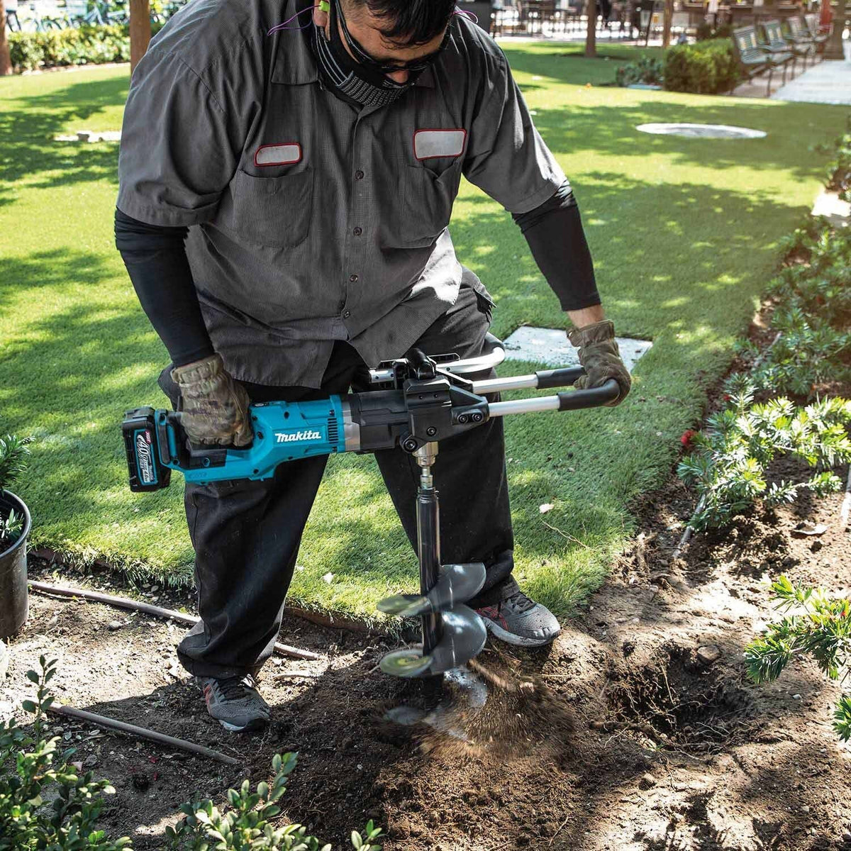 Makita GGD01M1 40V max XGT Earth Auger Kit (4.0Ah)