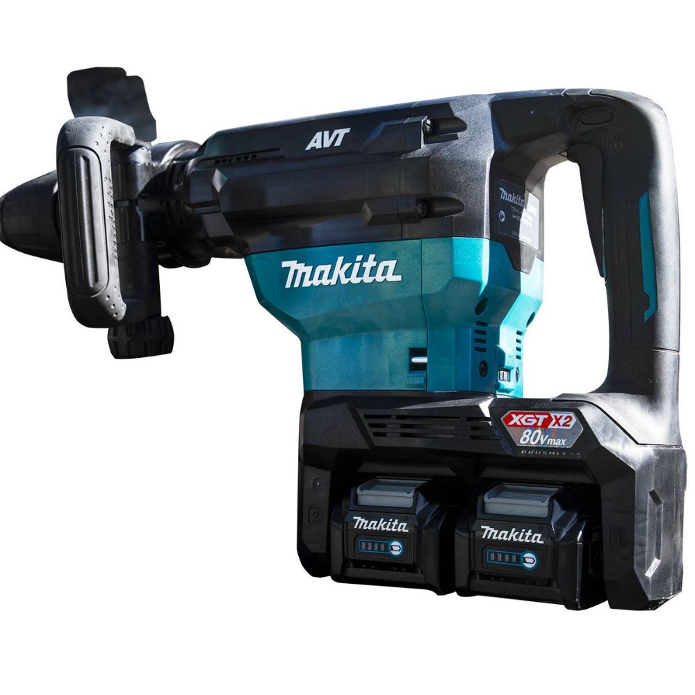 Makita GMH02PM 80V max (40V max X2) XGT Brushless 28 lb. AVT Demolition Hammer Kit, accepts SDS-MAX bits, dual port charger, AWS Capable, case (4.0Ah)