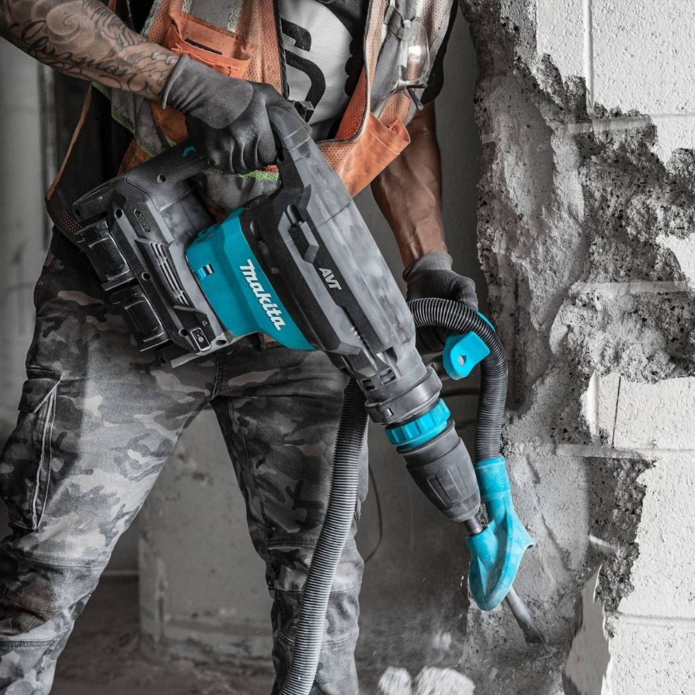 Makita GMH02PM 80V max (40V max X2) XGT Brushless 28 lb. AVT Demolition Hammer Kit, accepts SDS-MAX bits, dual port charger, AWS Capable, case (4.0Ah)