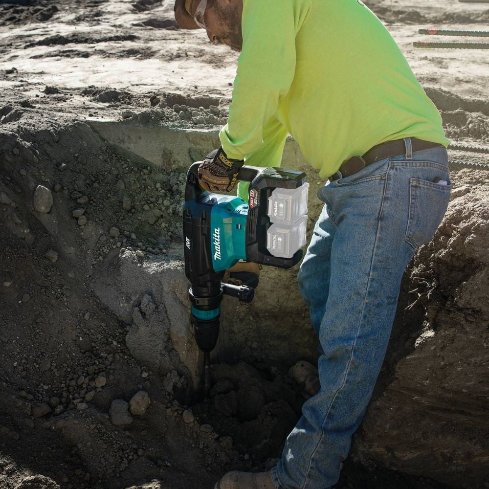 Makita GMH02Z 80V max (40V max X2) XGT Brushless 28 lb. AVT Demolition Hammer, accepts SDS-MAX bits, AWS Capable (Tool Only)