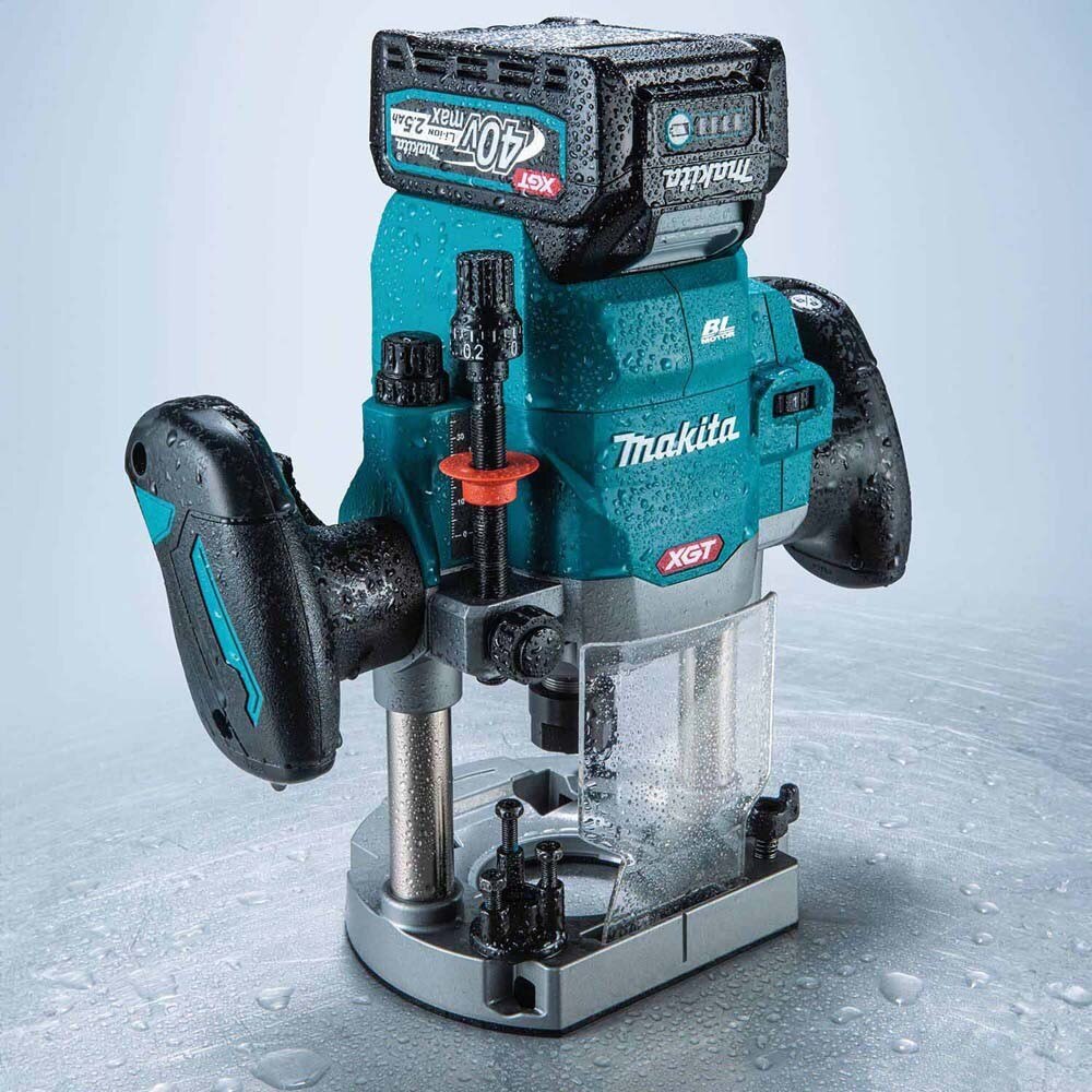 Makita GPR01Z 40V max XGT Brushless Cordless 2-1/4 Maximum HP Plunge Router (Tool Only)