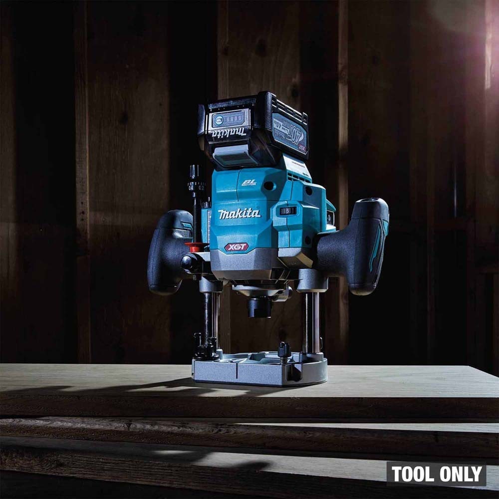 Makita GPR01Z 40V max XGT Brushless Cordless 2-1/4 Maximum HP Plunge Router (Tool Only)