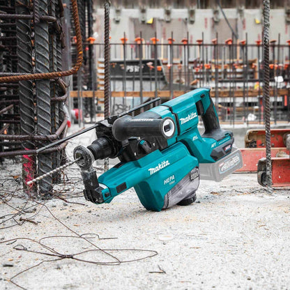 Makita GRH07ZW 40V max XGT Rotary Hammer (D-Handle) w/ Dust Extractor