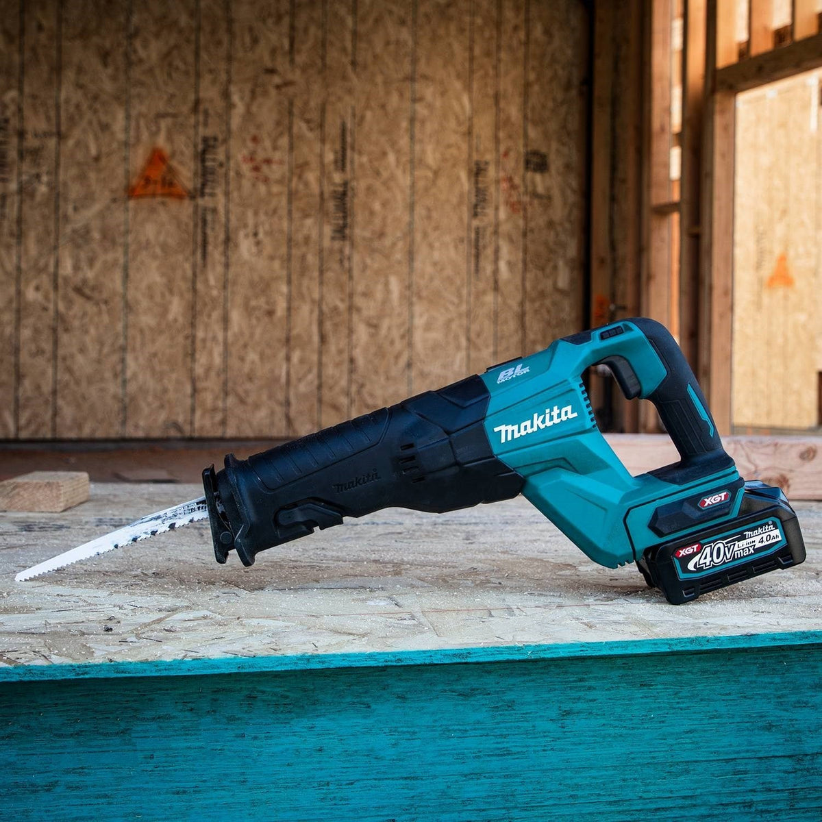 Makita GRJ01M1 40V max XGT® Recipro Saw Kit, 4.0Ah
