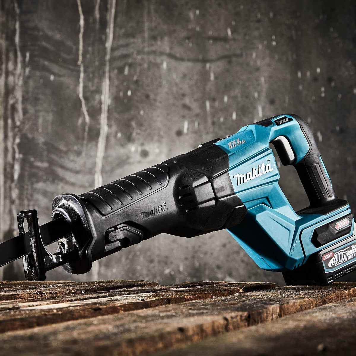 Makita GRJ01M1 40V max XGT® Recipro Saw Kit, 4.0Ah