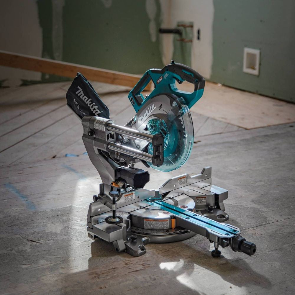 Makita GSL02M1 40V max XGT Brushless Cordless 8-1/2" Dual-Bevel Sliding Compound Miter Saw Kit, AWS Capable, with one battery (4.0Ah)