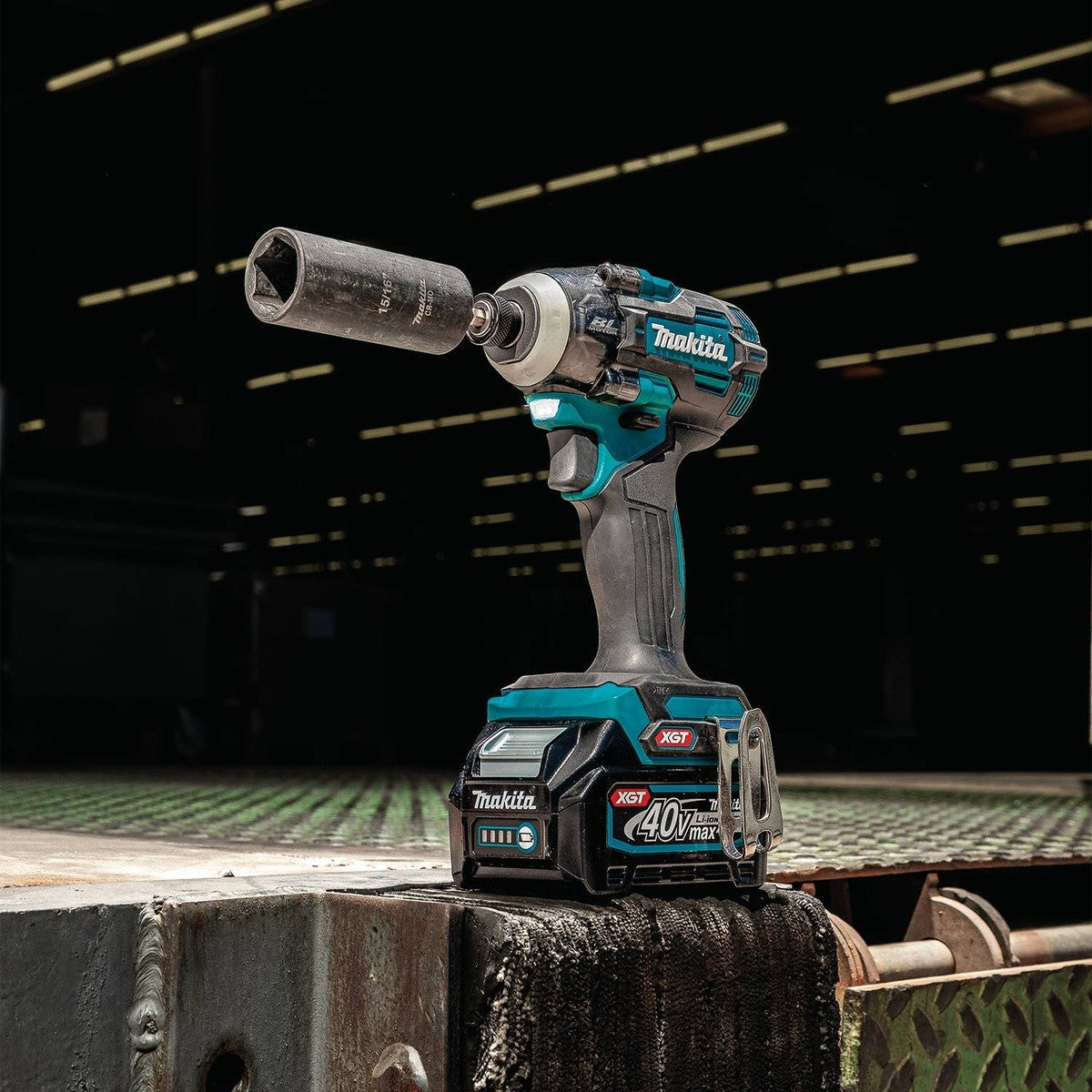 Makita GT202SU1D1 40V max XGT Brushless Cordless 2-Pc Combo Kit with Hammer Driver-Drill and Impact Driver (2 Batteries)