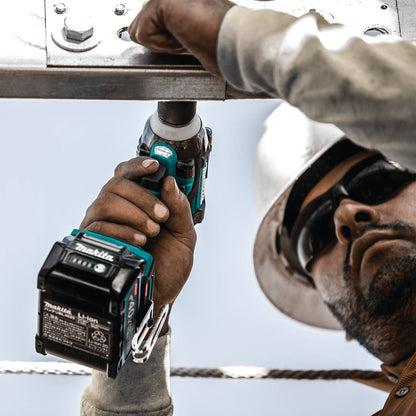 Makita GWT04D 40V max XGT® Impact Wrench Kit