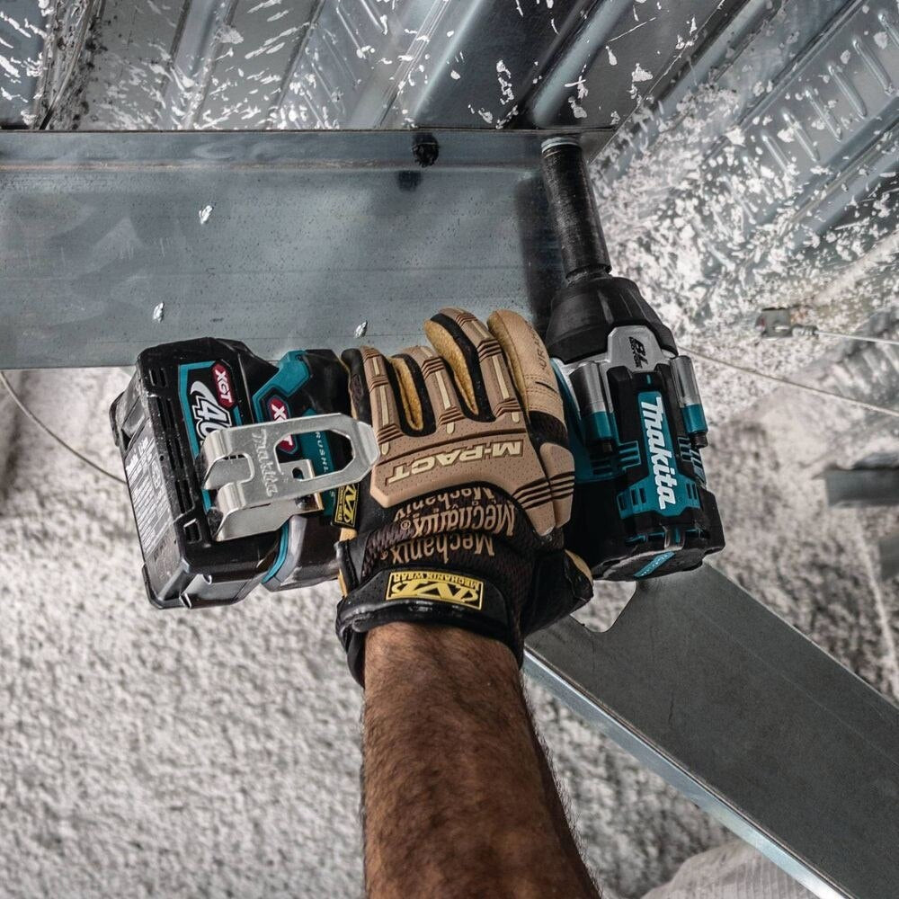 Makita GWT07D 40V max XGT Brushless Cordless 4-Speed Mid-Torque 1/2" Sq. Drive Impact Wrench Kit w/ Friction Ring Anvil, var. spd., rev., L.E.D. Light, bag (2.5Ah)
