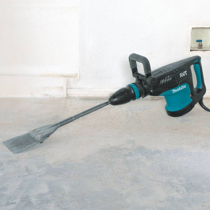 Makita HM1213C 23 lb. AVT Demolition Hammer, accepts SDS-MAX bits, var. spd., case