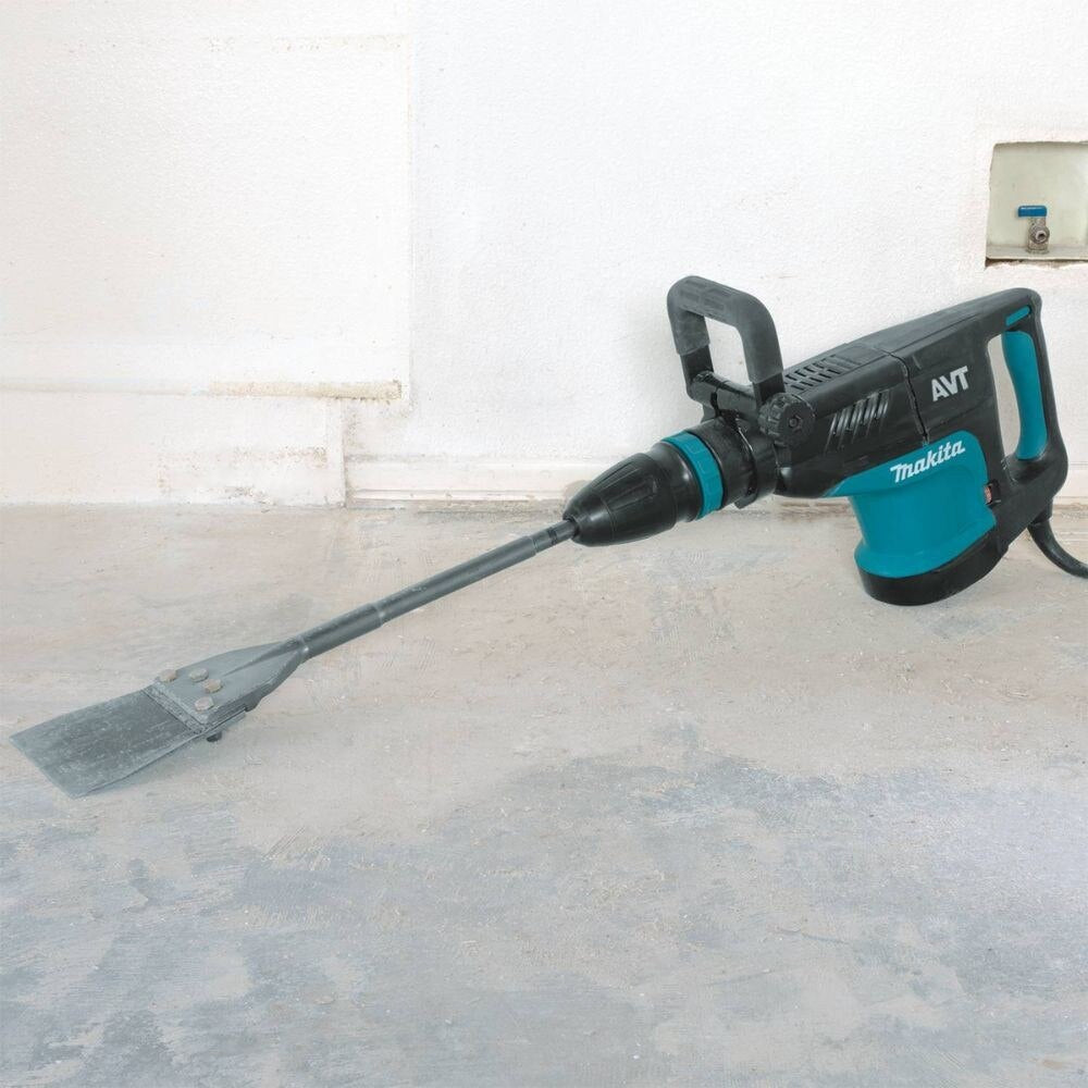 Makita HM1213C 23 lb. AVT Demolition Hammer, accepts SDS-MAX bits, var. spd., case