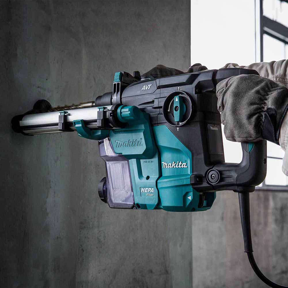 Makita HR3011FCK 1-3/16'' AVT® Rotary Hammer, accepts SDS-PLUS bits (L-Shape)