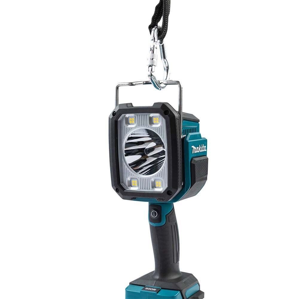 Makita ML007G 40V max XGT Cordless L.E.D. Flashlight / Spotlight (Tool Only)