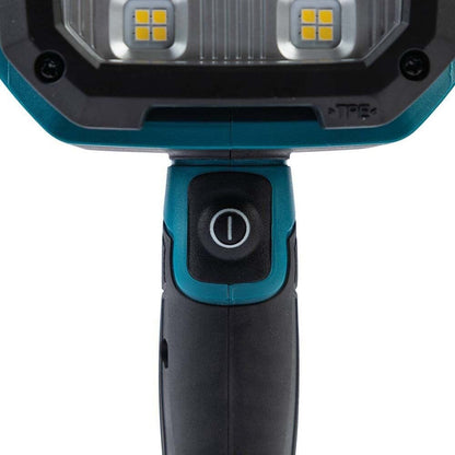 Makita ML007G 40V max XGT Cordless L.E.D. Flashlight / Spotlight (Tool Only)