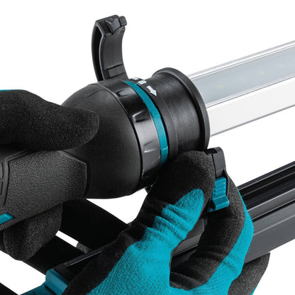Makita ML012G 40V max XGT Cordless L.E.D. Underhood Work Light, Light Only