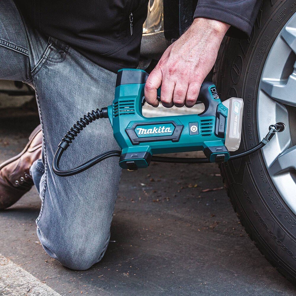 Makita MP100DZ 12V Max CXT Lithium-Ion Cordless Inflator, Tool Only