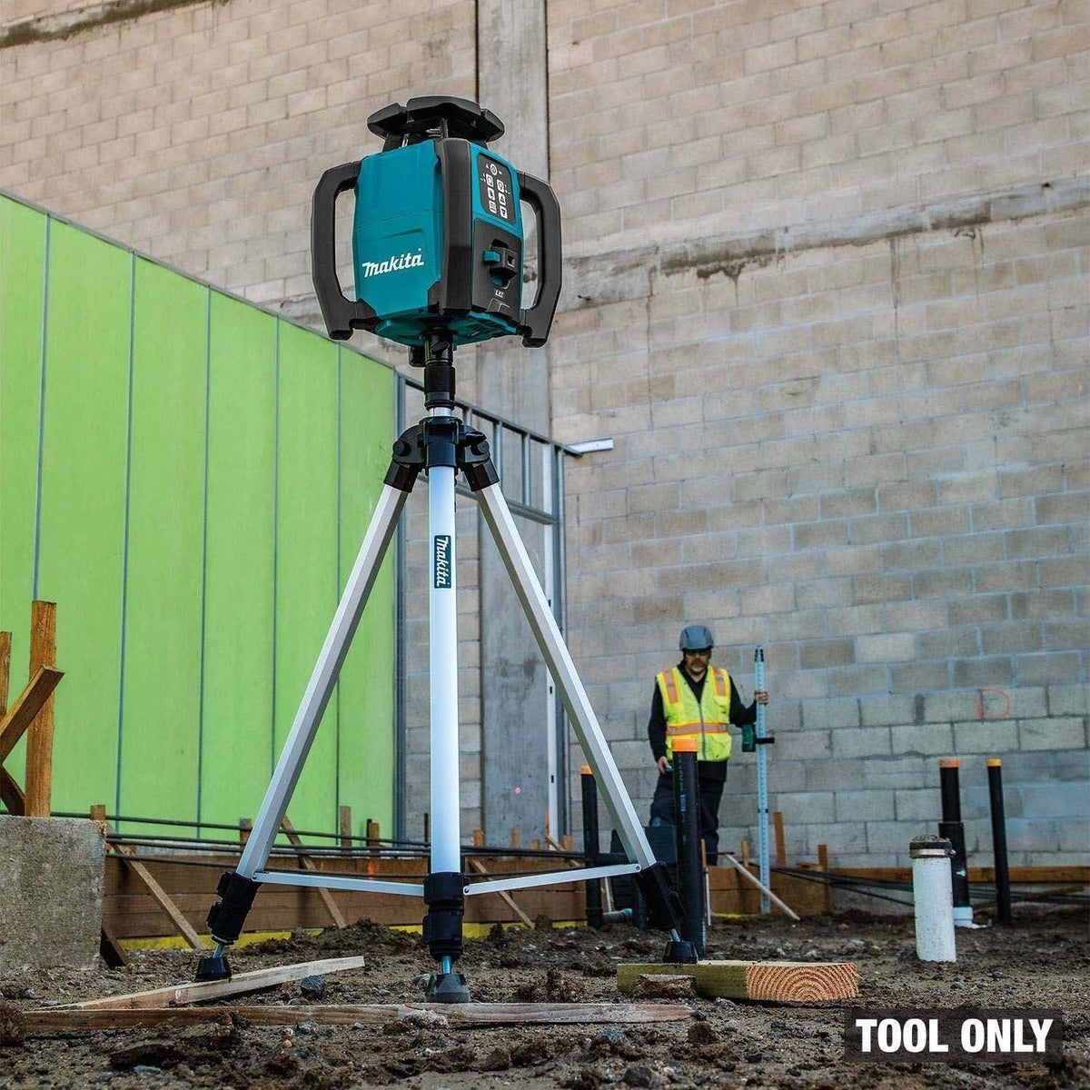Makita SKR001Z 18V LXT Green Dual Slope 360 Degree Rotary Laser Level 2600 ft with Case (Tool Only)