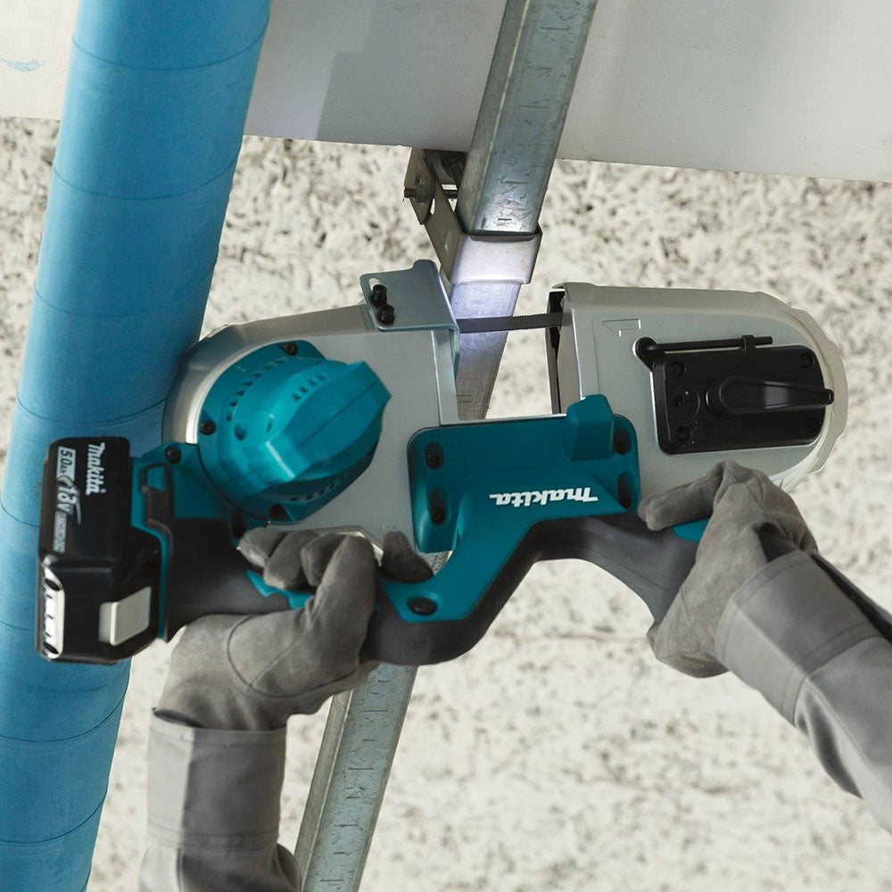 Makita XBP03T 32-7/8" 18V LXT Lithium-Ion Cordless Compact Band Saw Kit (5.0Ah)