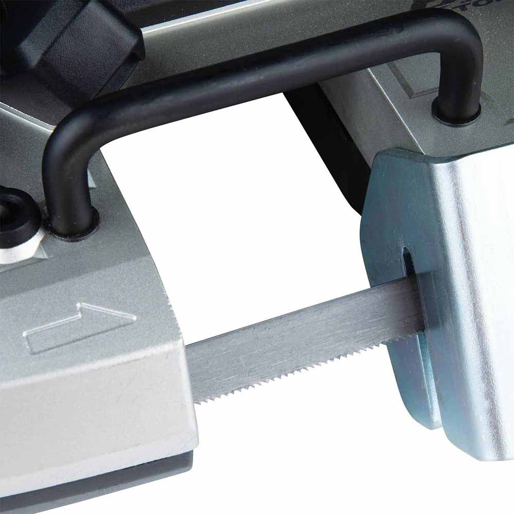 Makita XBP05R1B 18V LXT Band Saw Kit (2.0Ah)
