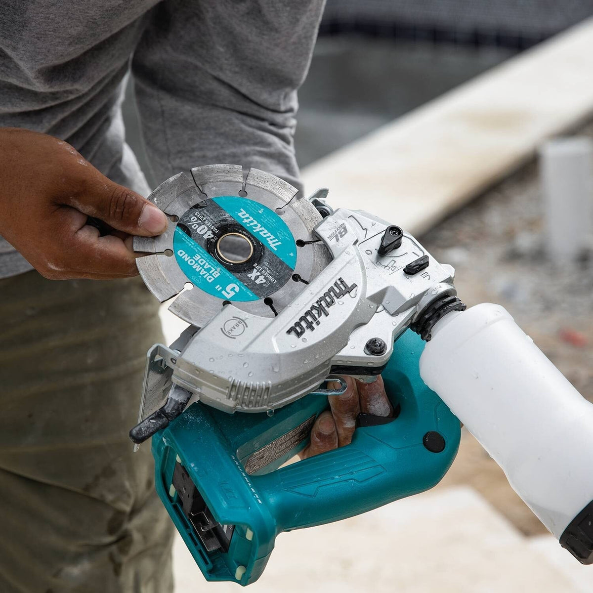 Makita XCC01Z 18V LXT 5" Wet/Dry Masonry Saw, AWS Capable, Tool Only