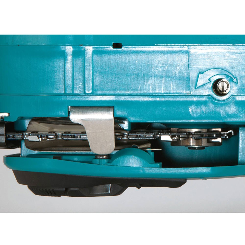 Makita XCU04PT1 18V X2 (36V) LXT 16" Chain Saw Kit with 4 Batteries (5.0Ah)