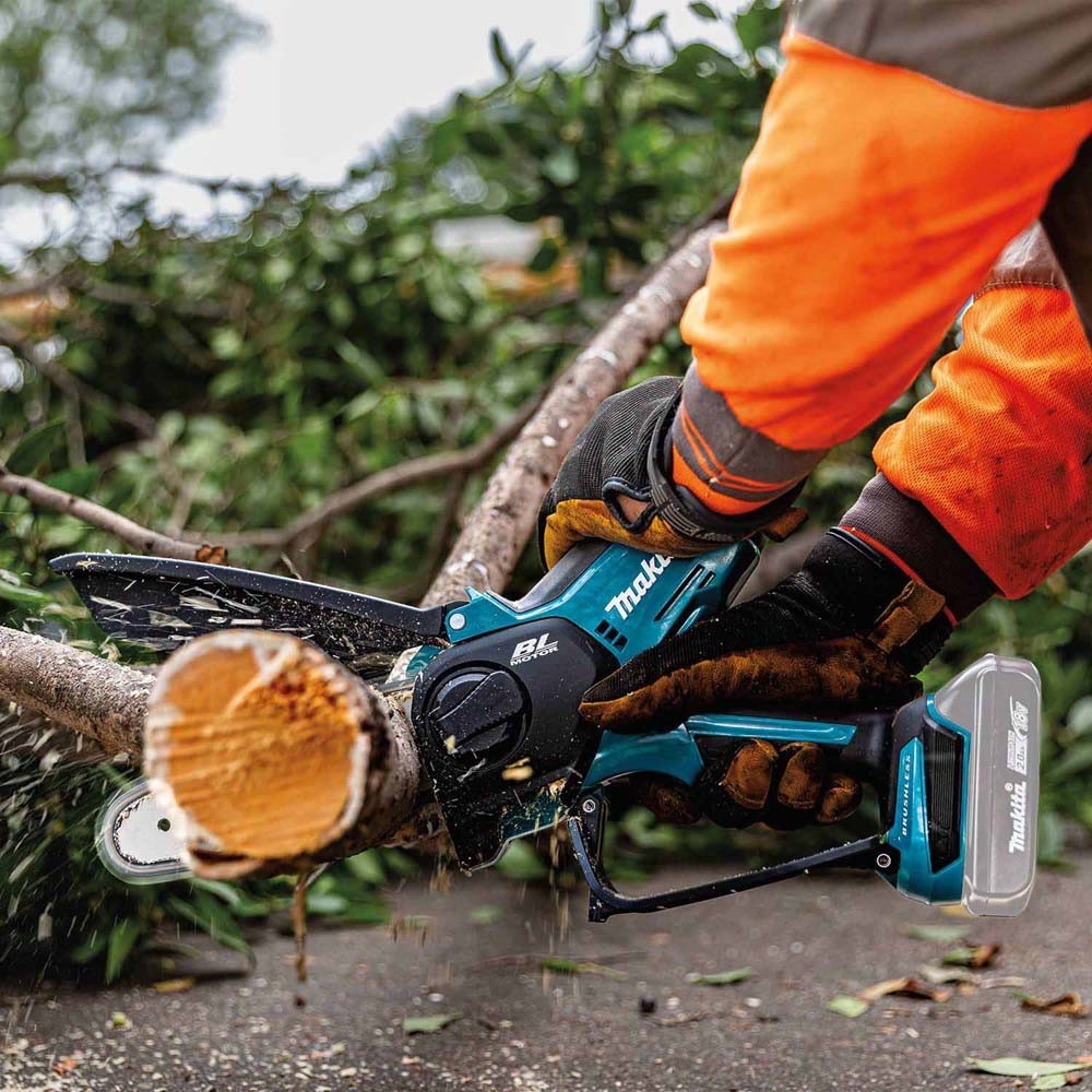 Makita XCU14Z 18V LXT Lithium-Ion Brushless Cordless 6" Pruning Saw, Tool Only