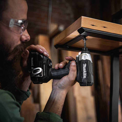 Makita XDT18SY1B 18V LXT Lithium‑Ion Sub‑Compact Brushless Cordless Impact Driver Kit (1.5Ah)