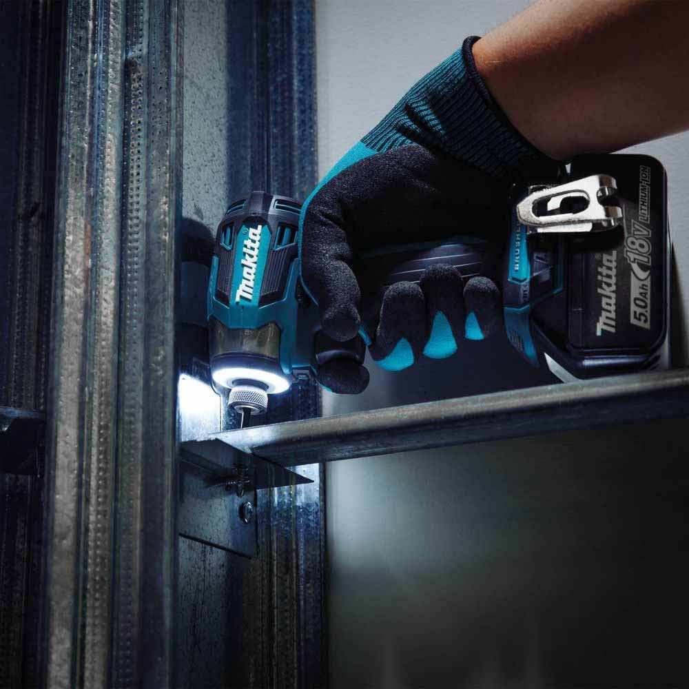 Makita XDT20T 18V LXT Lithium-Ion Brushless Cordless Quick-Shift Mode 4-Speed Impact Driver Kit
