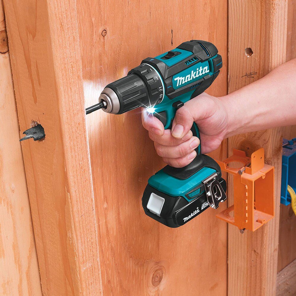 Makita XFD10SY 18V LXT Lithium-Ion Compact Cordless 1/2" Driver-Drill Kit, 480 in. lbs. torque, var. spd., rev., L.E.D. Light, case (1.5Ah)
