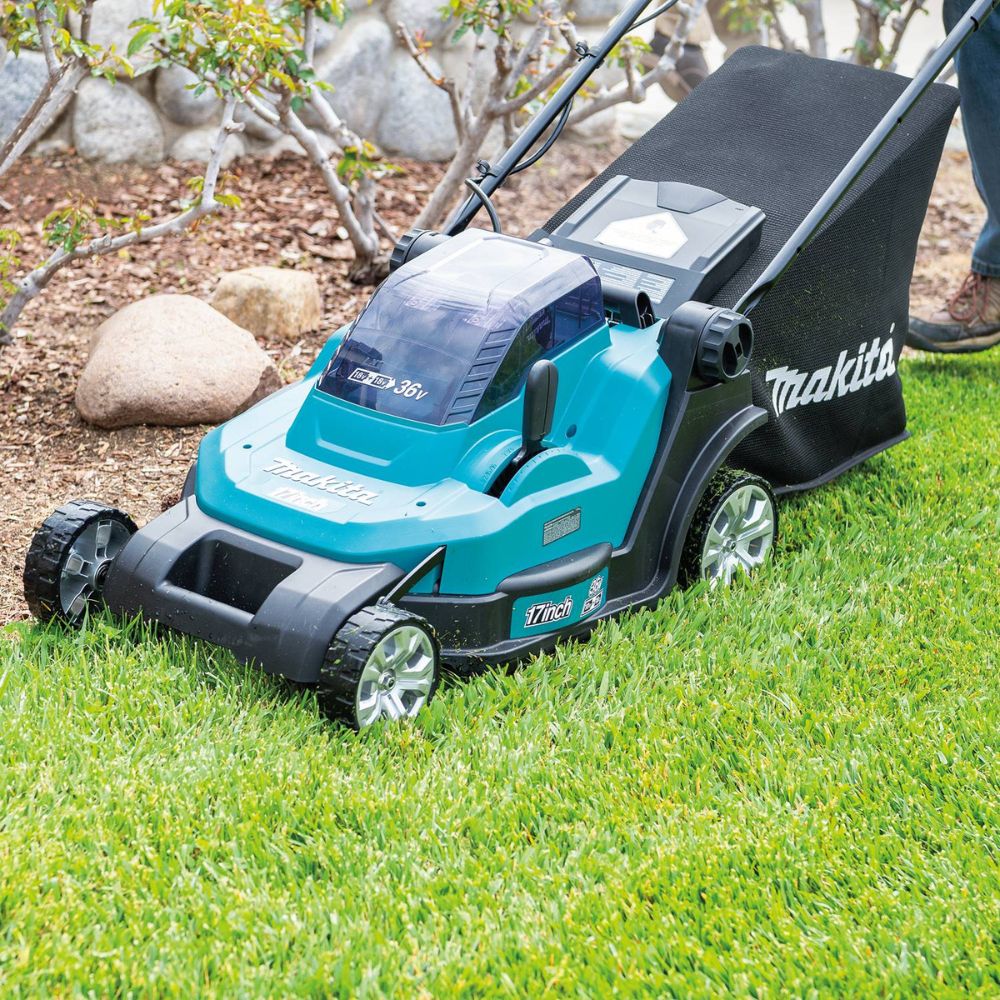 Makita XML05PT 36V (18V X2) LXT 17" Residential Lawn Mower Kit, dual port charger (5.0Ah)