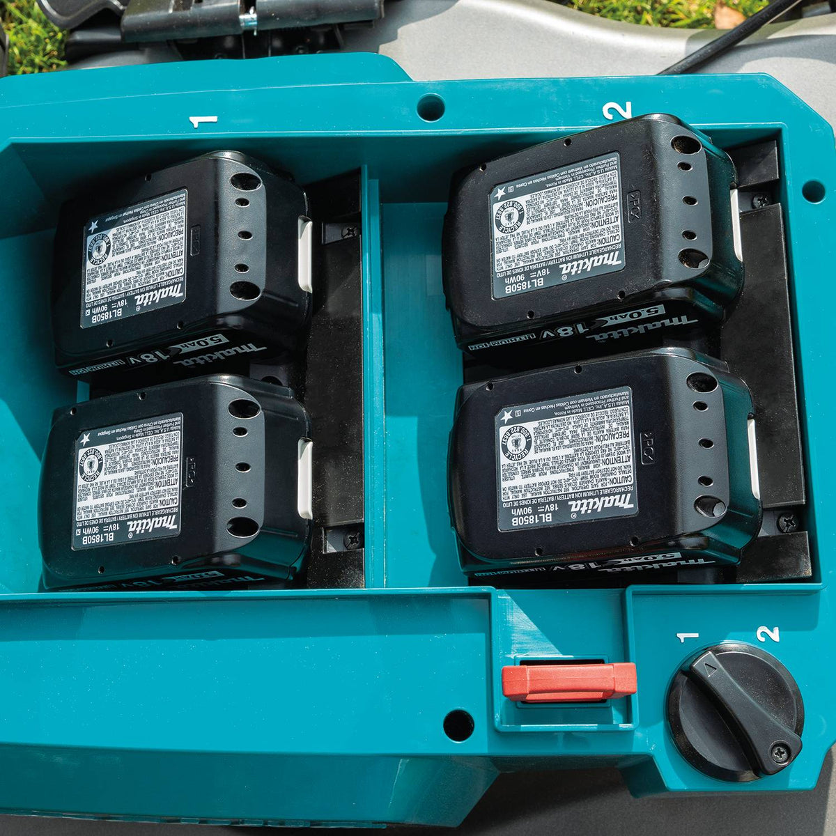 Makita XML09PT1 18V X2 (36V) 21" Lawn Mower Kit with 4 Batteries