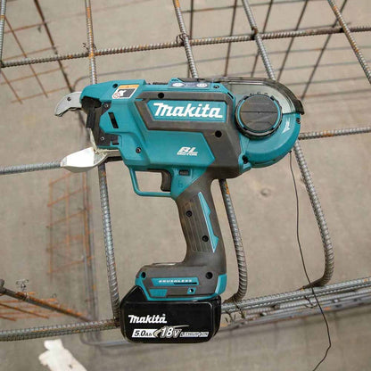 Makita XRT02TK 18V LXT Lithium-Ion Brushless Cordless Deep Capacity Rebar Tying Tool Kit (5.0Ah)